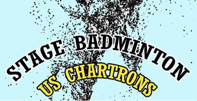 Une affiche bleu avec en fond un joueur de badminton et devant écrit stage badminton us chartrons